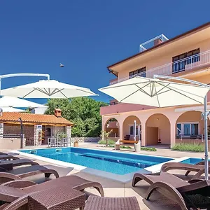  Apartment Antolic